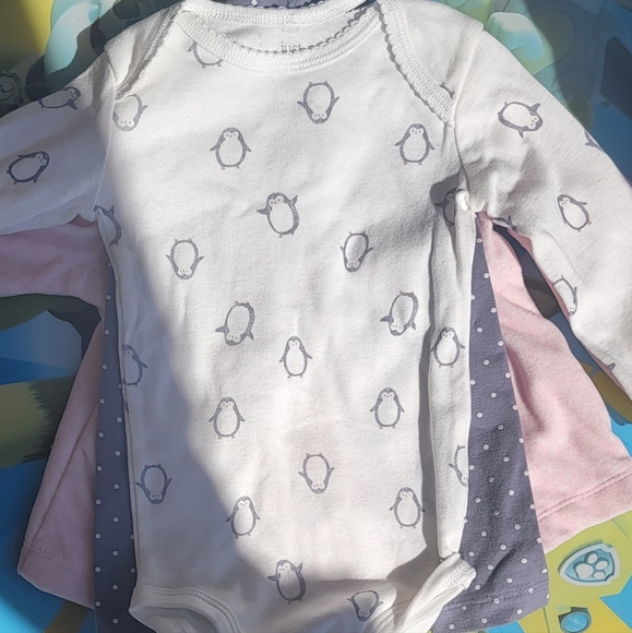 Baby girl outfit - Picture 2 of 3